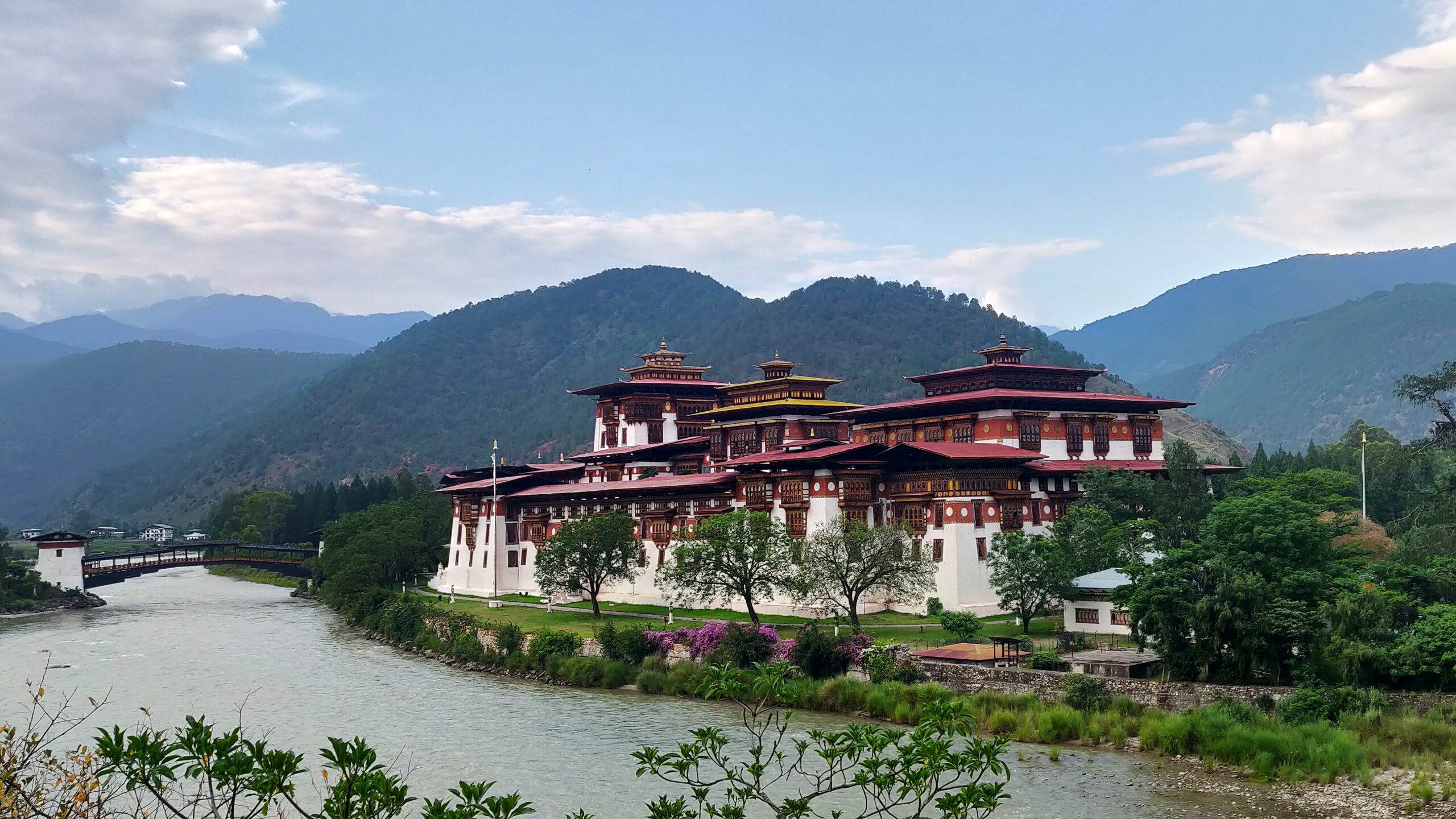 Bhutan – ein Land zwischen Glück und Fortschritt